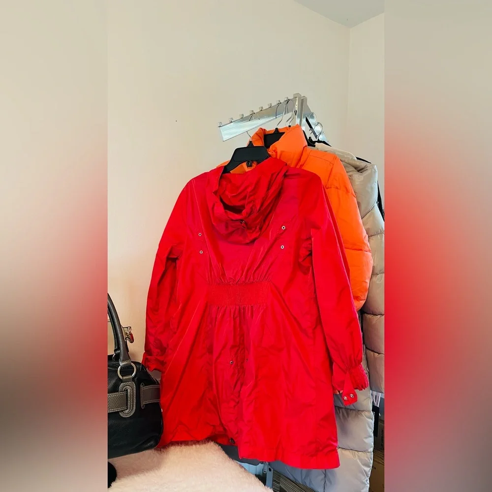 Moncler Vibrant Red/Pink windbreaker Jacket size small - Picture 3 of 12